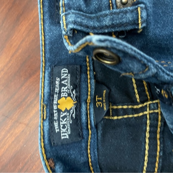 Girls Lucky brand jeans size 3t - Picture 3 of 8